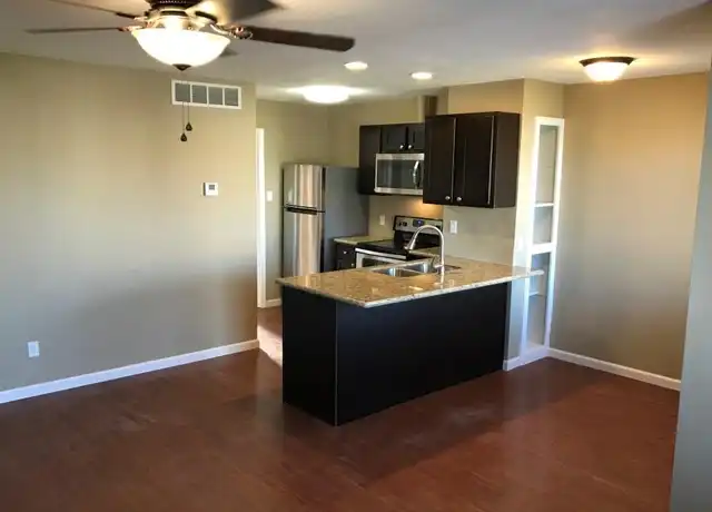 Property at 638 Heidrich St Unit 5, Houston, TX, 77018, 1 bed, 1 bath, [object Object]