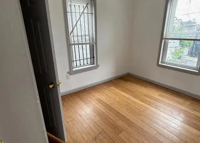 Property at 541 E Westmoreland St, Philadelphia, PA, 19134, 3 beds, 1 bath, [object Object]