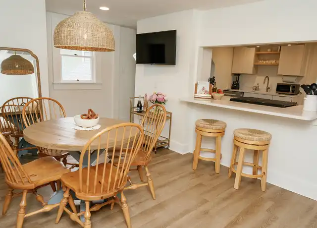 Property at 249 7th Ave N Unit 2, St. Petersburg, FL, 33701, 3 beds, 1 bath, [object Object]