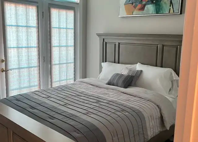 Property at 7121 Little Thames Dr, Gainesville, VA, 20155, 2 beds, 2 baths, [object Object]