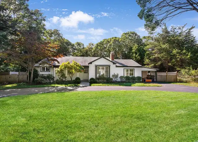 Property at 94 Pembroke Dr, East Hampton, NY, 11937, 4 beds, 3 baths, [object Object]