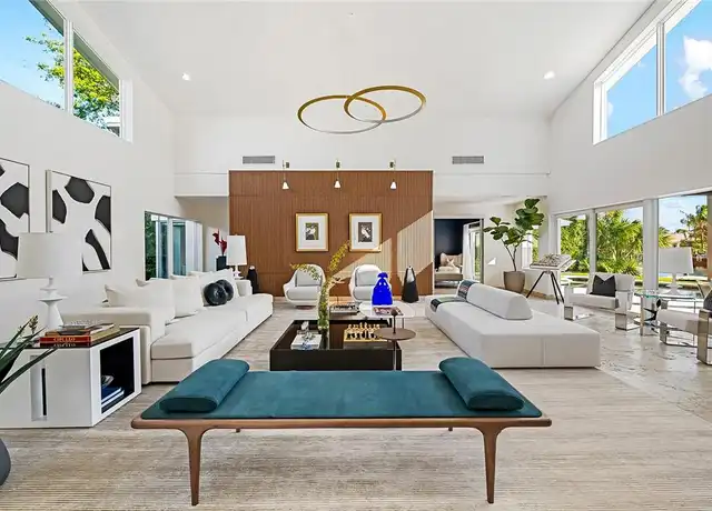 Property at 2416 Bayview Dr, Fort Lauderdale, FL, 33305, 5 beds, 3 baths, [object Object]