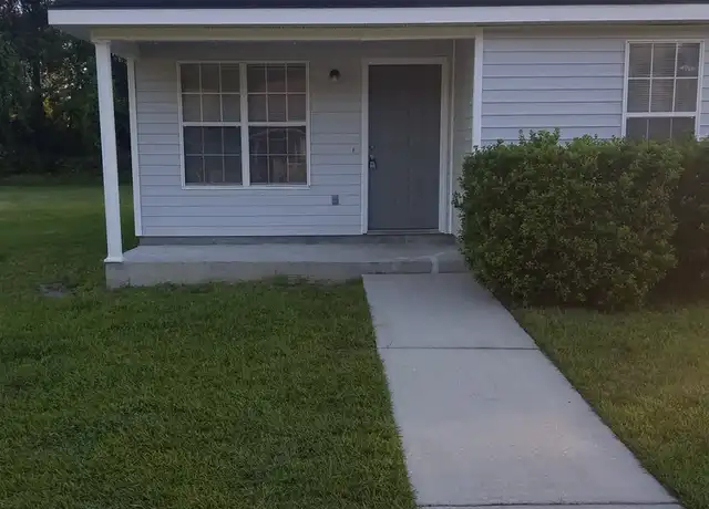 Property at 6122 Vinnie Dr Unit B, Valdosta, GA, 31605, 2 beds, 2 baths, [object Object]