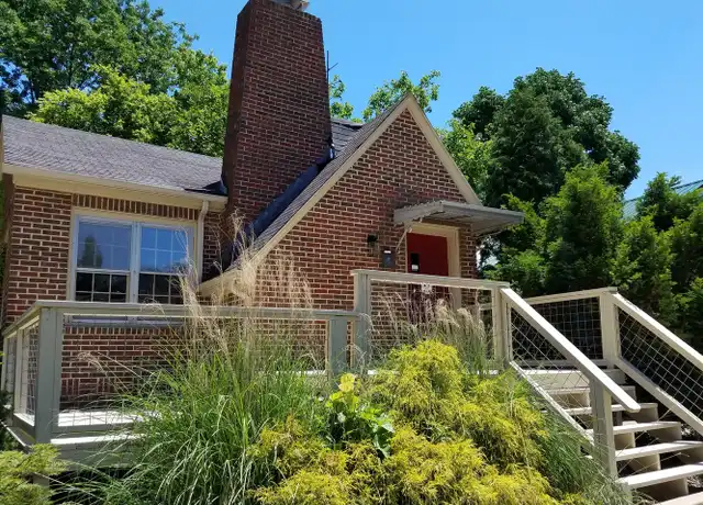 Property at 424 N Lincoln St, Bloomington, IN, 47408, 5 beds, 2 baths, [object Object]
