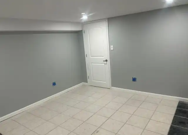 Property at 171-4 73rd Ave, Fresh Meadows, NY, 11366, 2 beds, 1 bath, [object Object]