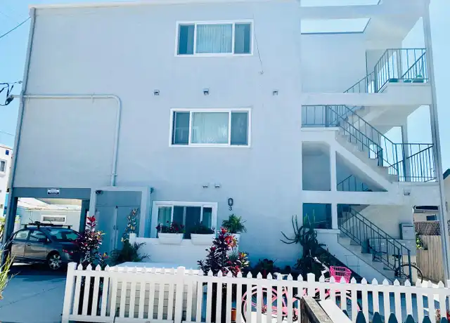 Property at 825 Niantic Ct #9, San Diego, CA, 92109, 1 bed, 1 bath, [object Object]