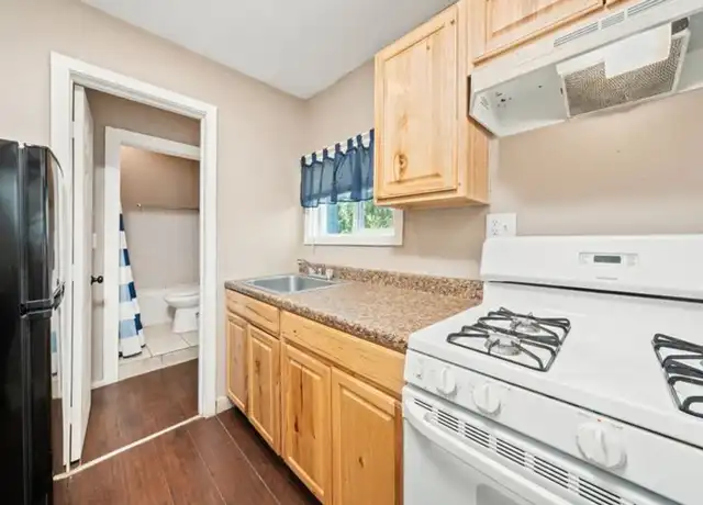 Property at 1431 Vernon St Unit B, Roseville, CA, 95678, 1 bed, 1 bath, [object Object]