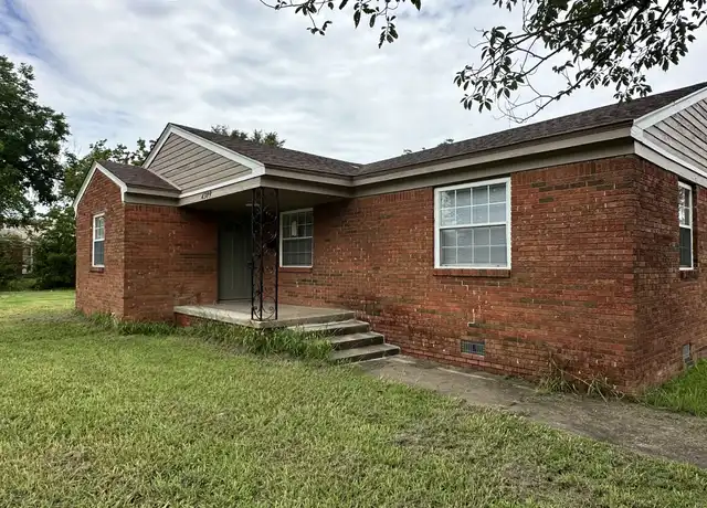 Property at 4309 Springlake Dr, Oklahoma City, OK, 73111, 3 beds, 1.5 baths, [object Object]
