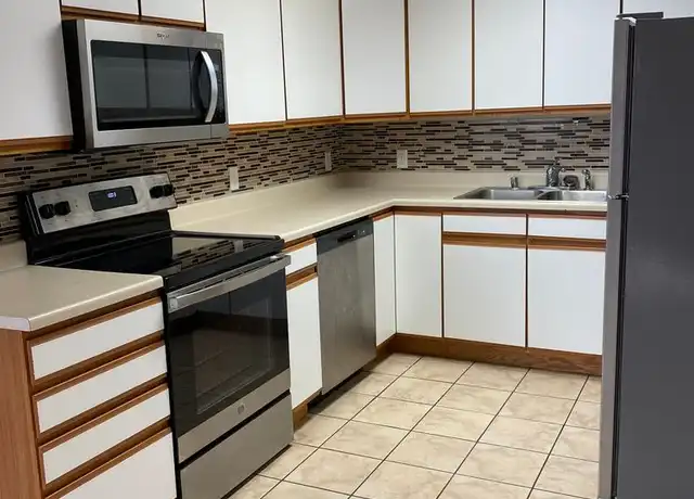 Property at 1309 1st Ave SW Unit 01, Great Falls, MT, 59404, 2 beds, 1 bath, [object Object]