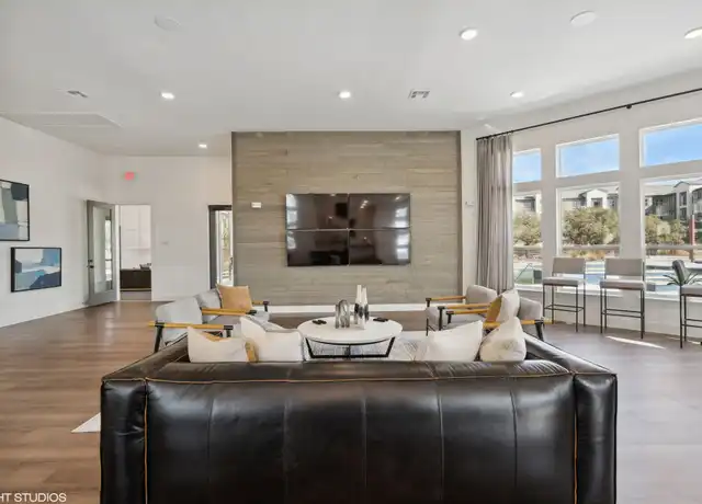 Property at 1846 W University Ave Unit A7-55, Georgetown, TX, 78628, 1 bed, 1 bath, [object Object]