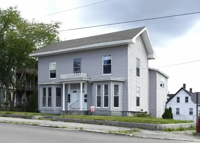 Property at 535 Wilson St, Manchester, NH, 03103, 2 beds, 1 bath, [object Object]