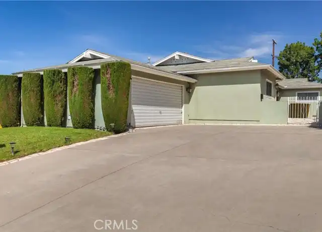Property at 1549 Thompson Ave, Glendale, CA, 91201, 4 beds, 2 baths, [object Object]