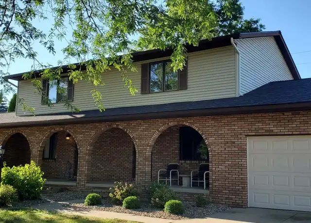 Property at 1801 King Dr, Uniontown, OH, 44685, 2 beds, 2.5 baths, [object Object]