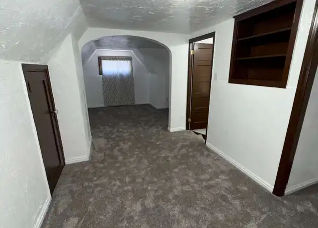 Property at 340 E 300 N Unit 1, Logan, UT, 84321, 2 beds, 1 bath, [object Object]