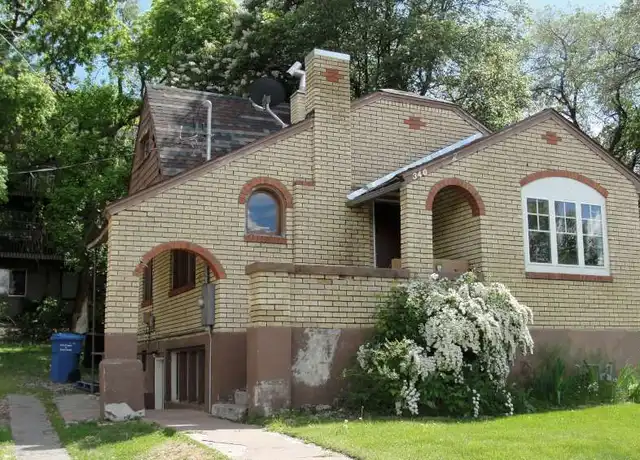Property at 340 E 300 N Unit 1, Logan, UT, 84321, 2 beds, 1 bath, [object Object]