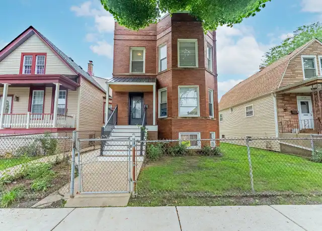 Property at 4730 W Warwick Ave Unit 2, Chicago, IL, 60641, 3 beds, 1 bath, [object Object]