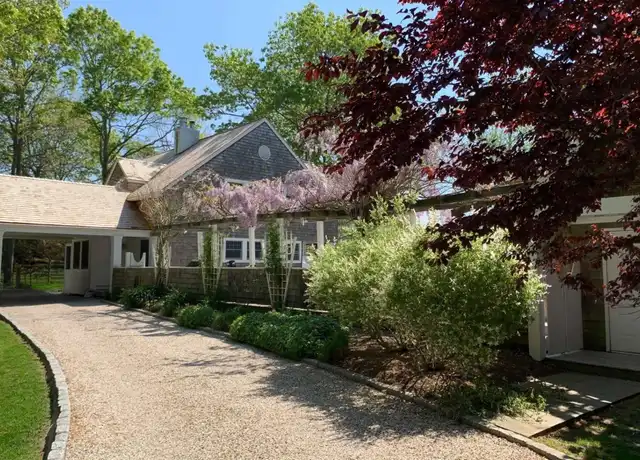 Property at 26 Horseshoe Dr, East Hampton, NY, 11937, 4 beds, 3 baths, [object Object]