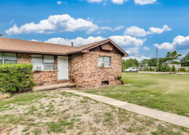 Property at 5102 E New Jersey Dr Unit 5102, Wichita, KS, 67210, 2 beds, 1 bath, [object Object]