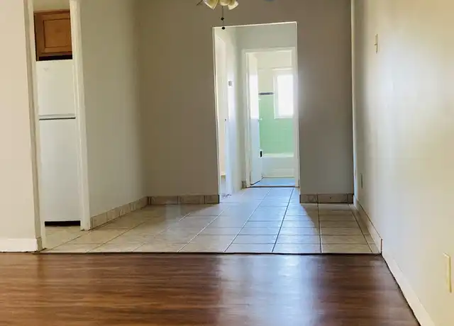Property at 3500 Brownsville Rd Unit 301, Pittsburgh, PA, 15227, 1 bed, 1 bath, [object Object]