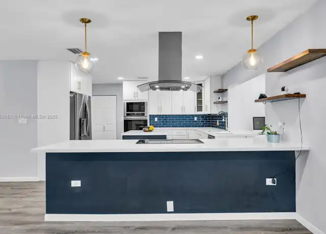 Property at 851 SW 49th Ter, Margate, FL, 33068, 3 beds, 2 baths, [object Object]
