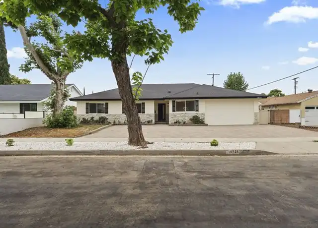 Property at 18724 Frankfort St, Northridge, CA, 91324, 4 beds, 3 baths, [object Object]