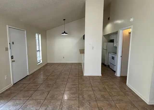 Property at 8656 GSRI Ave Unit 8656-B, Baton Rouge, LA, 70810, 1 bed, 1 bath, [object Object]