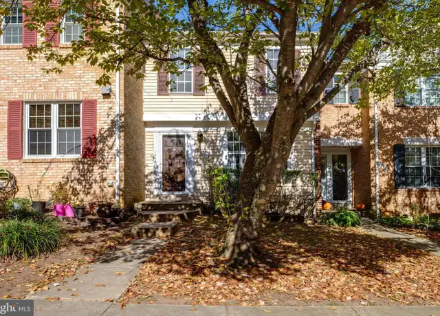 Property at 5713 Lawsons Hill Ct, Alexandria, VA, 22310, 3 beds, 2.5 baths, [object Object]