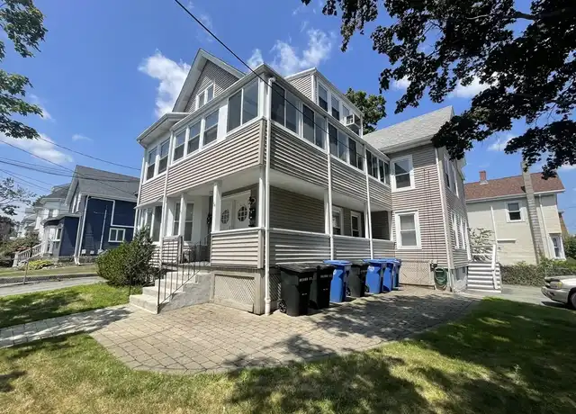 Property at 164 Brown St Unit 3, Waltham, MA, 02453, 1 bed, 1 bath, [object Object]