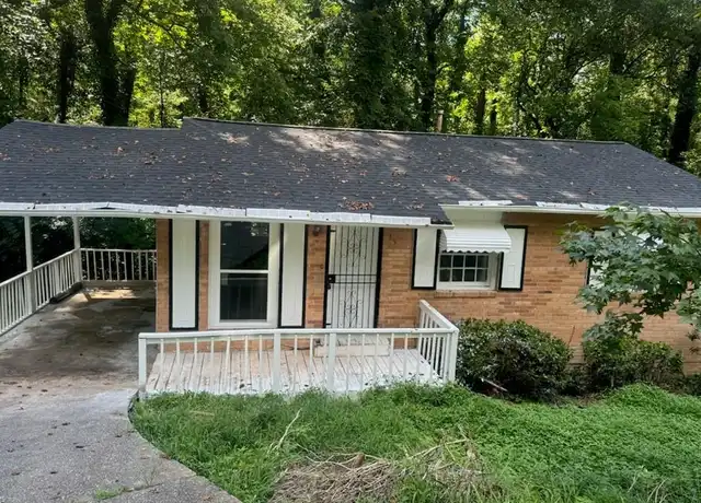 Property at 490 Fairlane Cir NW, Atlanta, GA, 30331, 3 beds, 1 bath, [object Object]