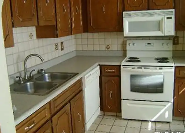 Property at 1345 E Fort Lowell Rd Unit D, Tucson, AZ, 85719, 3 beds, 2.5 baths, [object Object]