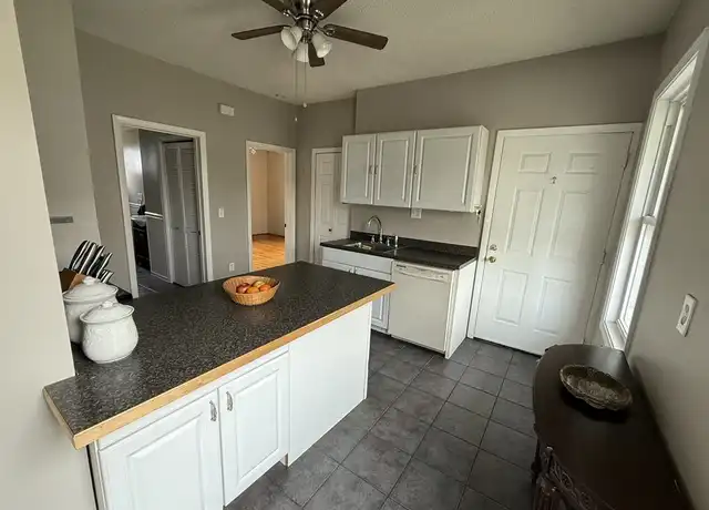 Property at 32 Prospect St Unit 1, Westfield, MA, 01085, 2 beds, 1 bath, [object Object]