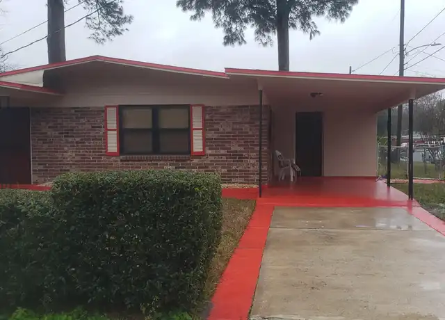 Property at 2546 W 28th St, Jacksonville, FL, 32209, 3 beds, 1 bath, [object Object]