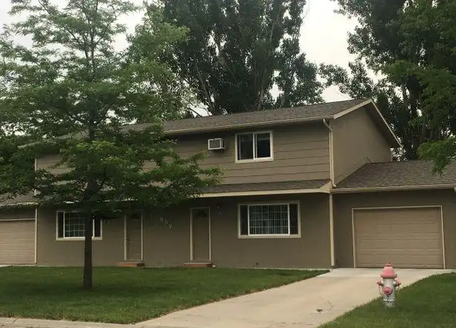 Property at 852 Crist Dr, Billings, MT, 59105, 2 beds, 1 bath, [object Object]