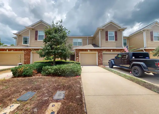 Property at 6937 Woody Vine Dr, Jacksonville, FL, 32258, 2 beds, 2.5 baths, [object Object]