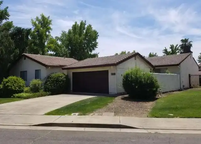 Property at 875 Tanglewood Dr, Redding, CA, 96003, 2 beds, 1 bath, [object Object]