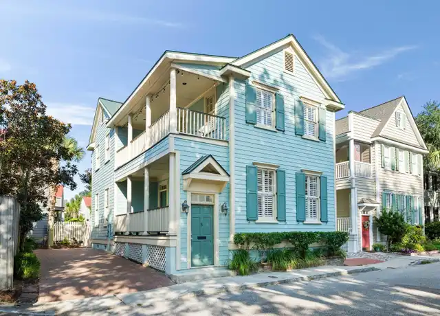 Property at 5 Radcliffe Pl, Charleston, SC, 29403, 3 beds, 2.5 baths, [object Object]