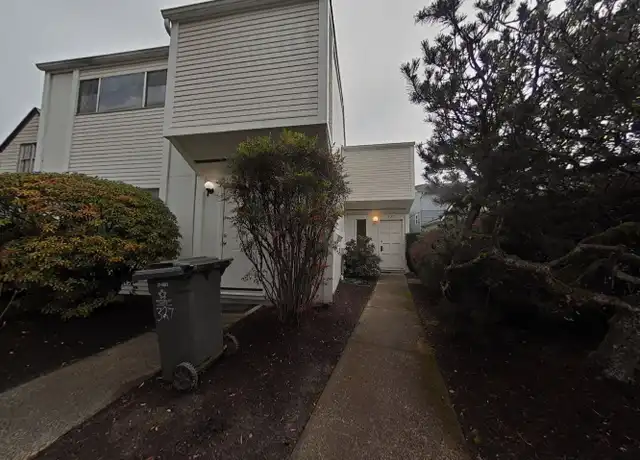 Property at 327 NW 12th St, Corvallis, OR, 97330, 1 bed, 1 bath, [object Object]
