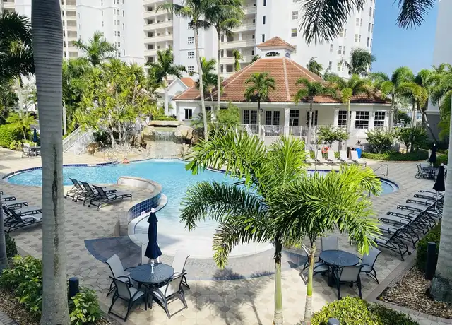 Property at 470 Launch Cir Apt 205, Naples, FL, 34108, 3 beds, 2 baths, [object Object]