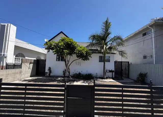 Property at 563 W 12th St, San Pedro, CA, 90731, 3 beds, 2 baths, [object Object]