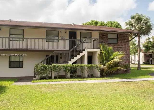 Property at 6040 Shakerwood Cir #208, Tamarac, FL, 33319, 2 beds, 2 baths, [object Object]