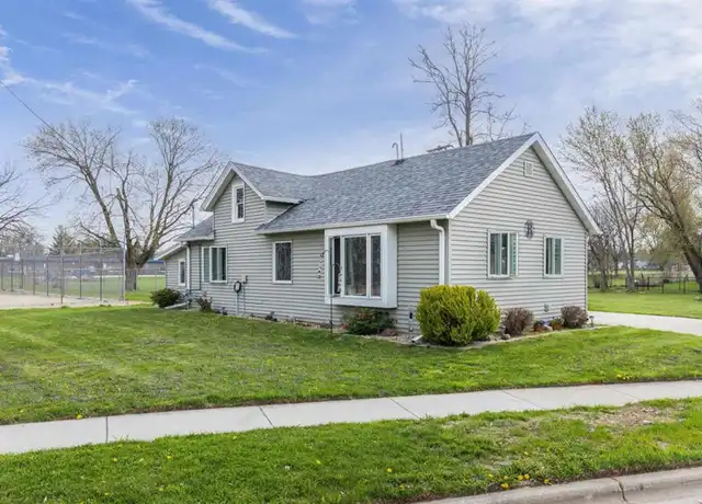 Property at 1300 E South St, Stoughton, WI, 53589, 2 beds, 1 bath, [object Object]