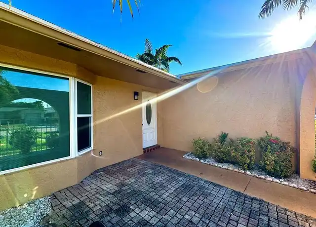 Property at 8900 NW 23rd St Unit 1, Pembroke Pines, FL, 33024, 3 beds, 1 bath, [object Object]