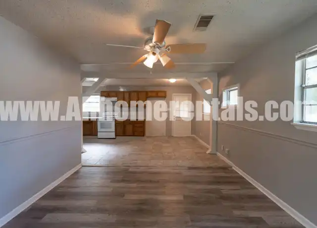 Property at 908 Greenlea Dr, North Little Rock, AR, 72117, 3 beds, 1 bath, [object Object]