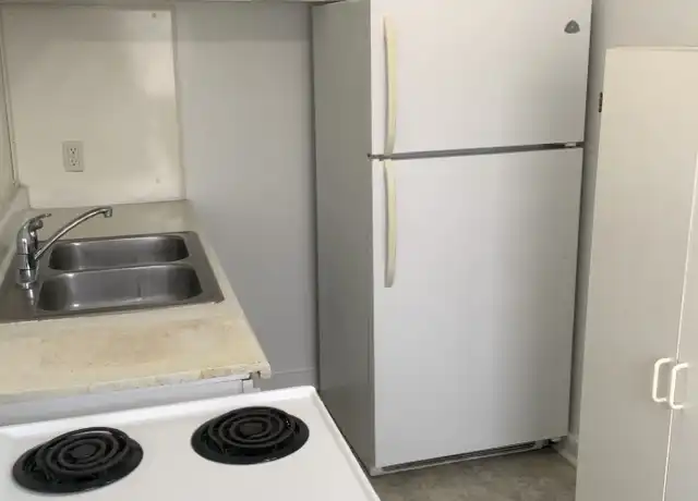 Property at 1006 Broadway St Apt 1, Superior, WI, 54880, 1 bed, 1 bath, [object Object]
