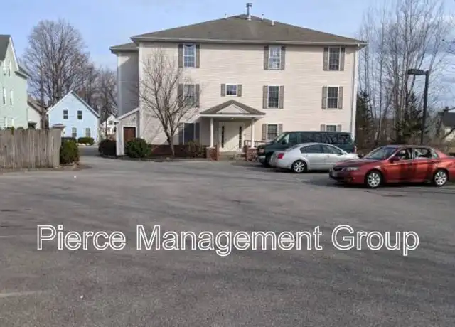 Property at 99 Fourth St Unit 7, Manchester, NH, 03102, 3 beds, 1 bath, [object Object]
