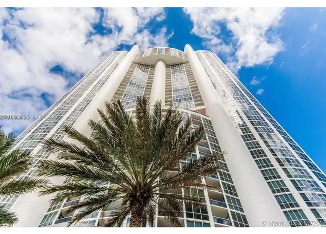 Property at 18201 Collins Ave #1708, Sunny Isles Beach, FL, 33160, 1 bed, 1.5 baths, [object Object]