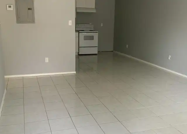 Property at 6818 Tiki Ln Unit 4, Pensacola, FL, 32503, 2 beds, 1 bath, [object Object]