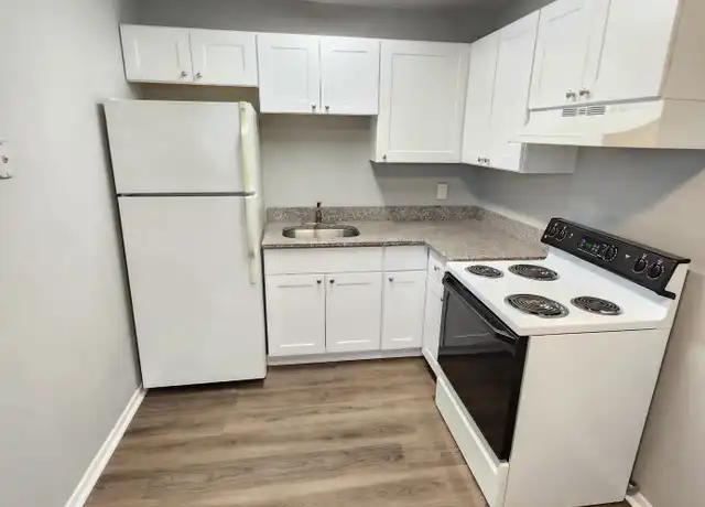 Property at 4638 Oberlin Ave, Lorain, OH, 44053, 1 bed, 1 bath, [object Object]