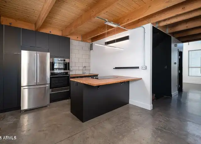 Property at 537 E Willetta St #4, Phoenix, AZ, 85004, 2 beds, 1 bath, [object Object]