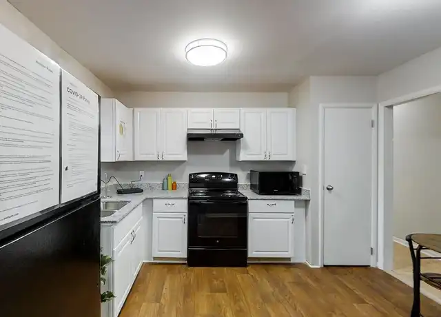 Property at 6460 Hidden Brook Trl, Atlanta, GA, 30349, 1 bed, 1 bath, [object Object]